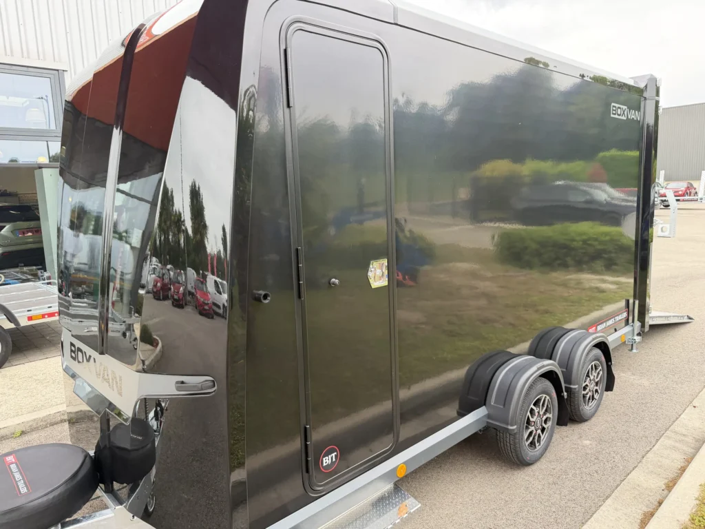 BOX VAN 4519-30-2-12 - Photo 25