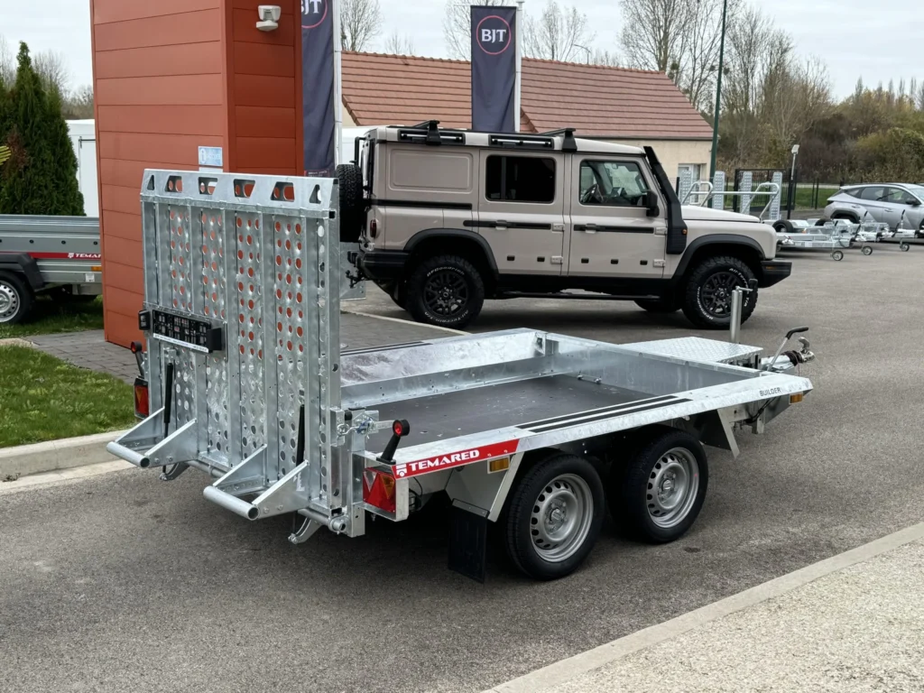 BUILDER 2615/2 – 2700 kg