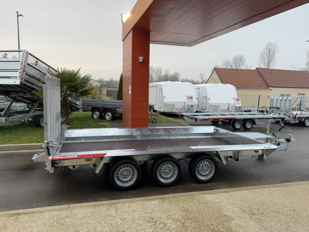 BUILDER 4018/3 – 3500 kg