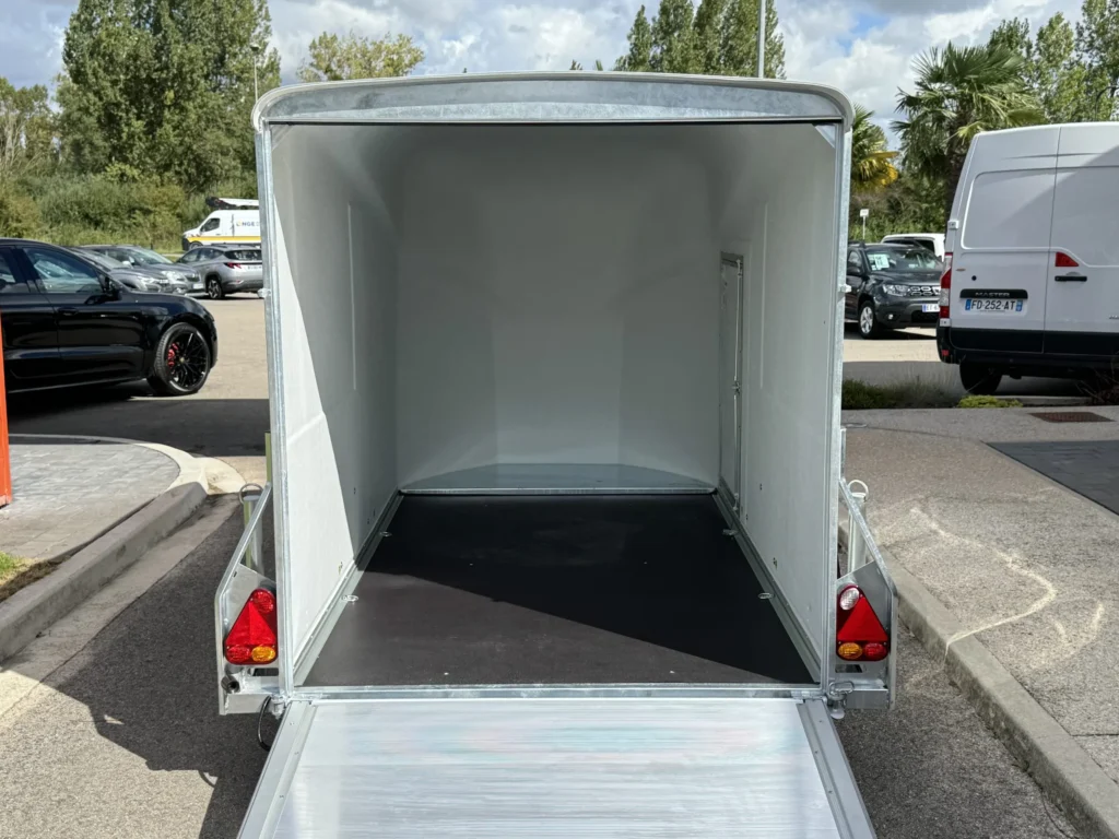 CARGO 1300 – 1300 KG - Photo 36