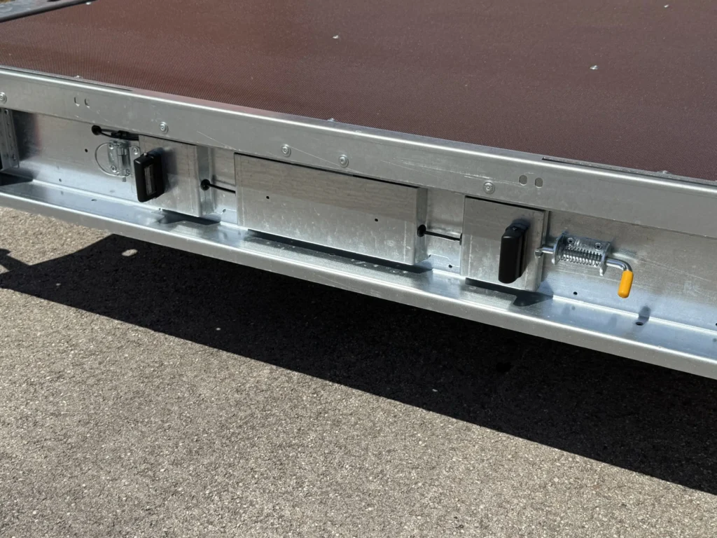 CARPLATFORM 4021/2 treuil Knott – 2700 KG - Photo 2