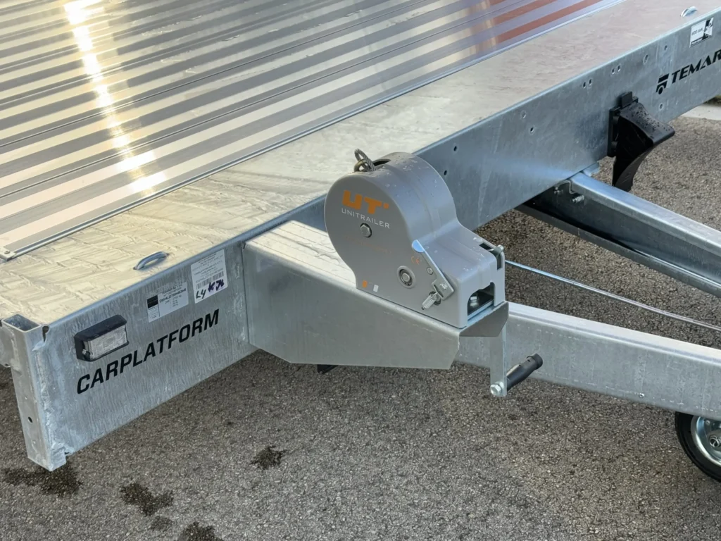 CARPLATFORM 4521/2 treuil Knott – 2700 KG - Photo 20