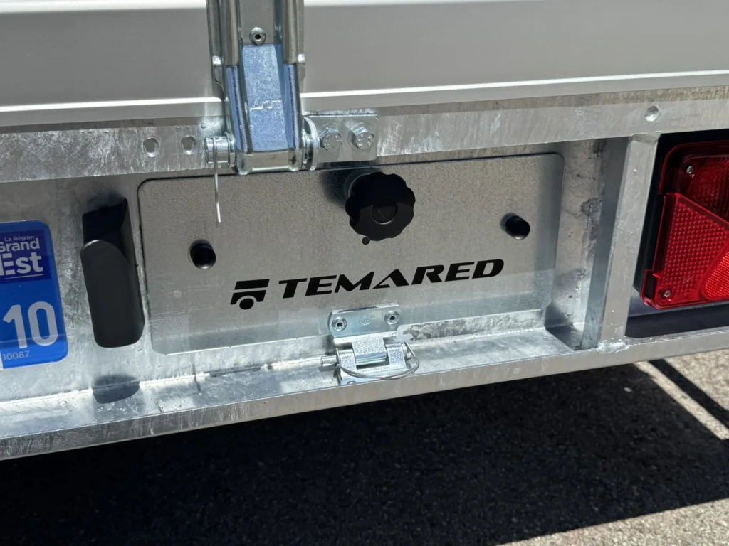 CARPLATFORM 4521/2 treuil Knott – 2700 KG - Photo 25