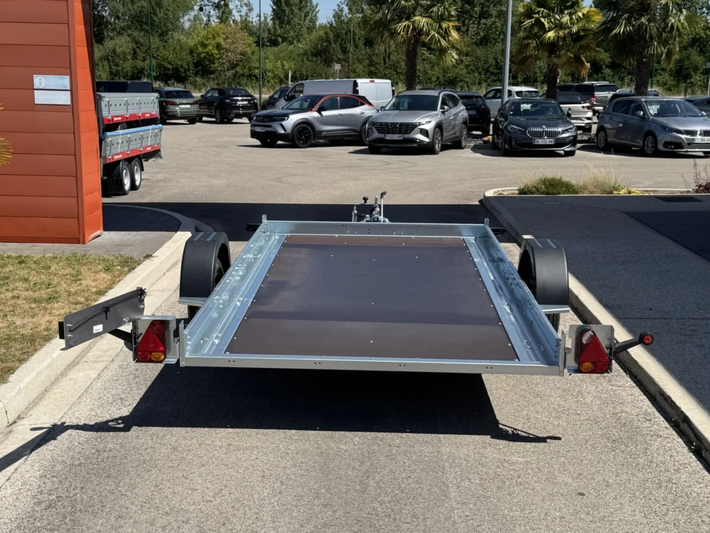MULTITRANSPORTER 3318 – 750 kg