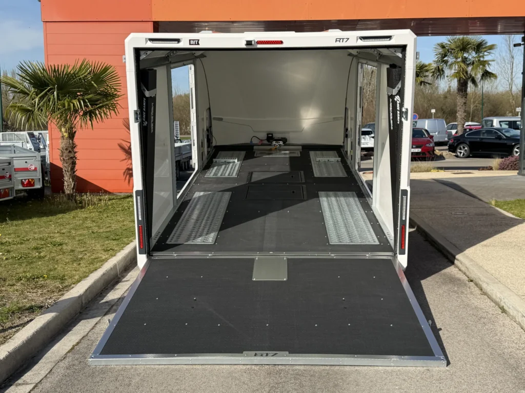 Race Transporter 7 – Porte voiture confidentiel 3500kg - Photo 31