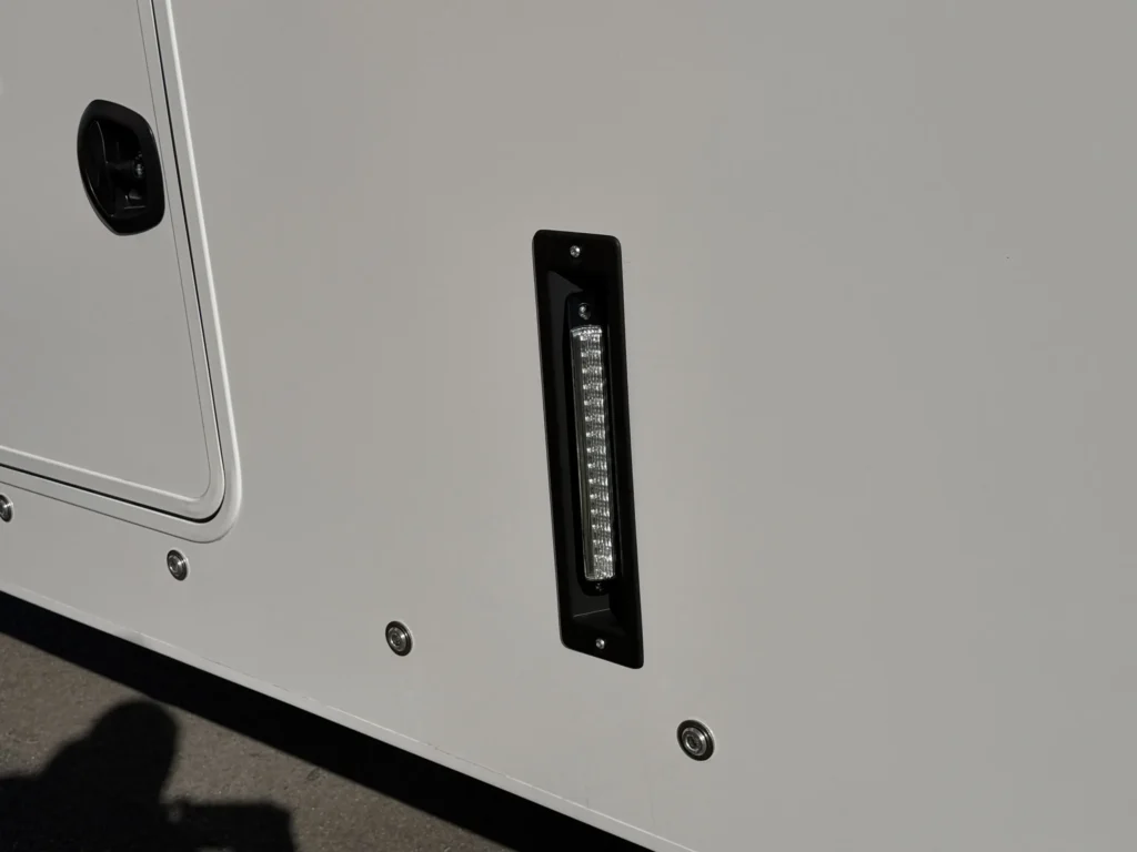 Race Transporter 7 – Porte voiture confidentiel 3500kg - Photo 26